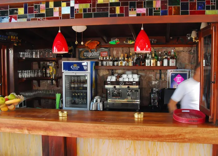 Aliye Hanim Айвалык